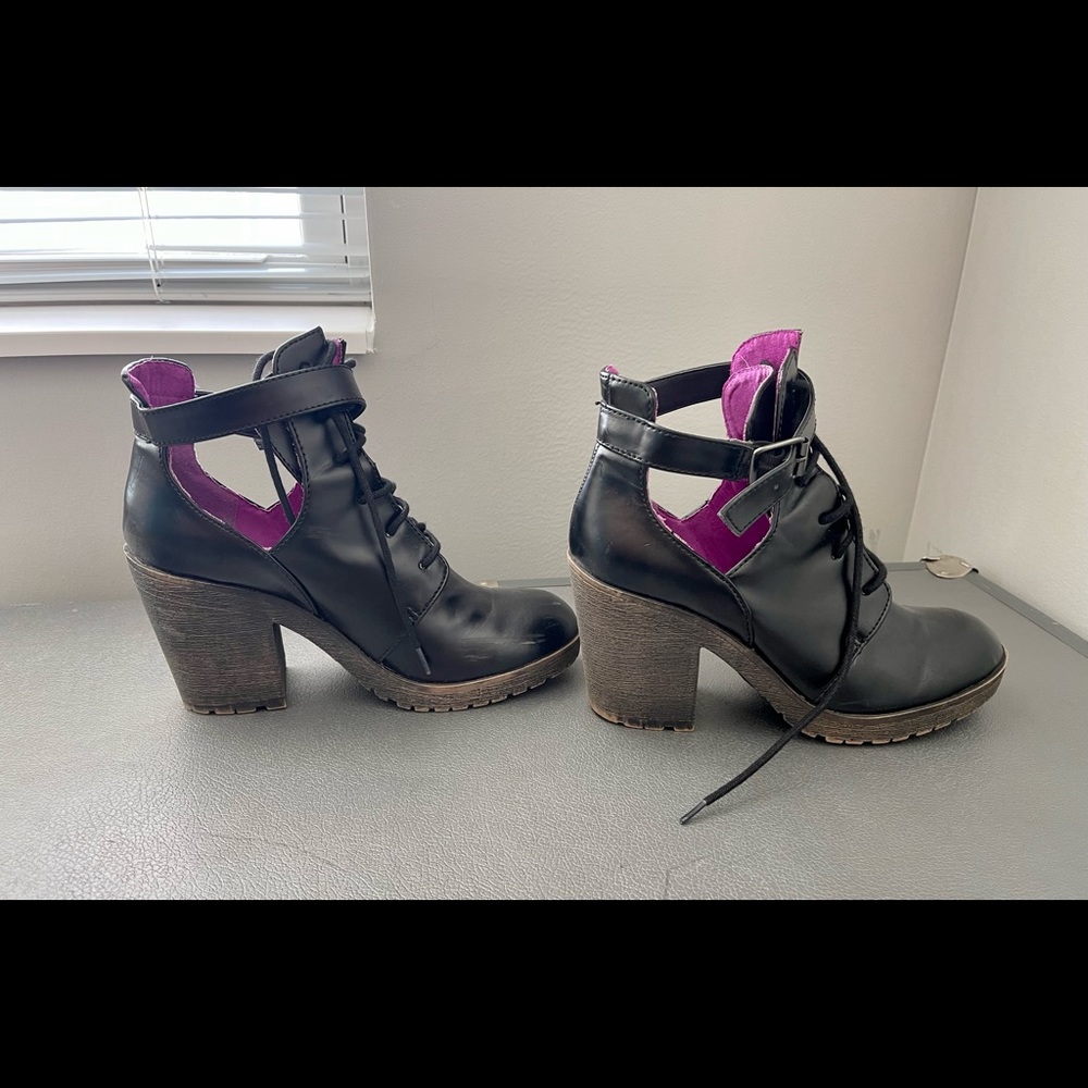 Moto boots.